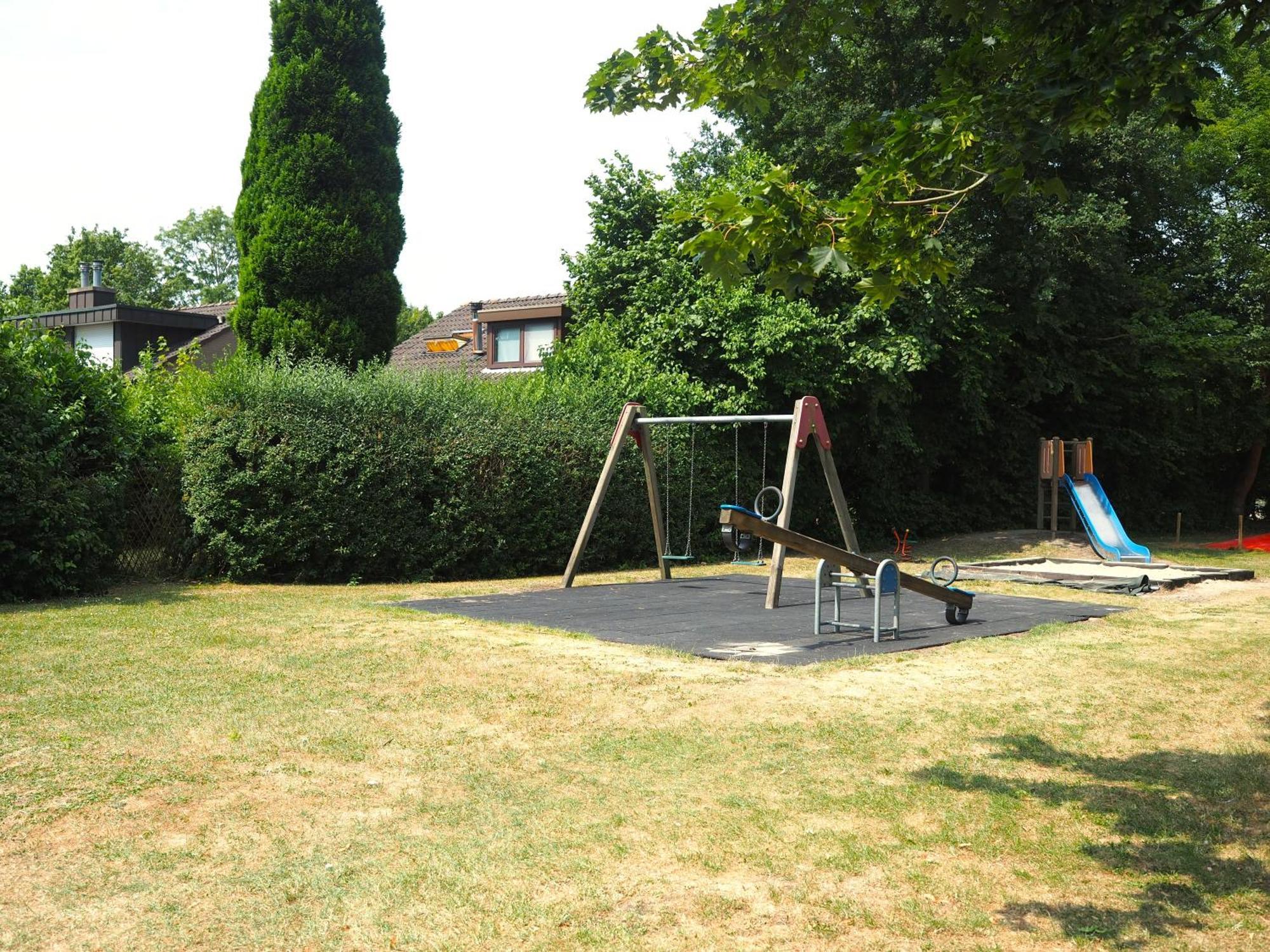Holiday home Ruby Bruinisse
